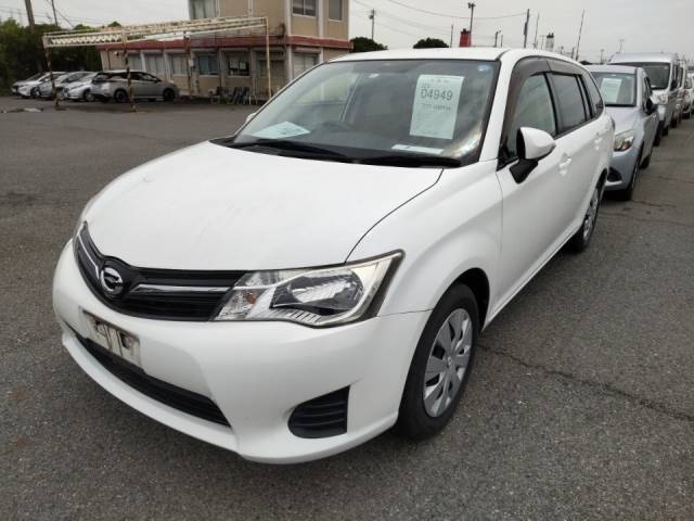 4949 TOYOTA COROLLA FIELDER NZE161G 2014 г. (LUM Kobe Nyusatsu)